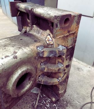 COLD FEED SCREW REPAIR